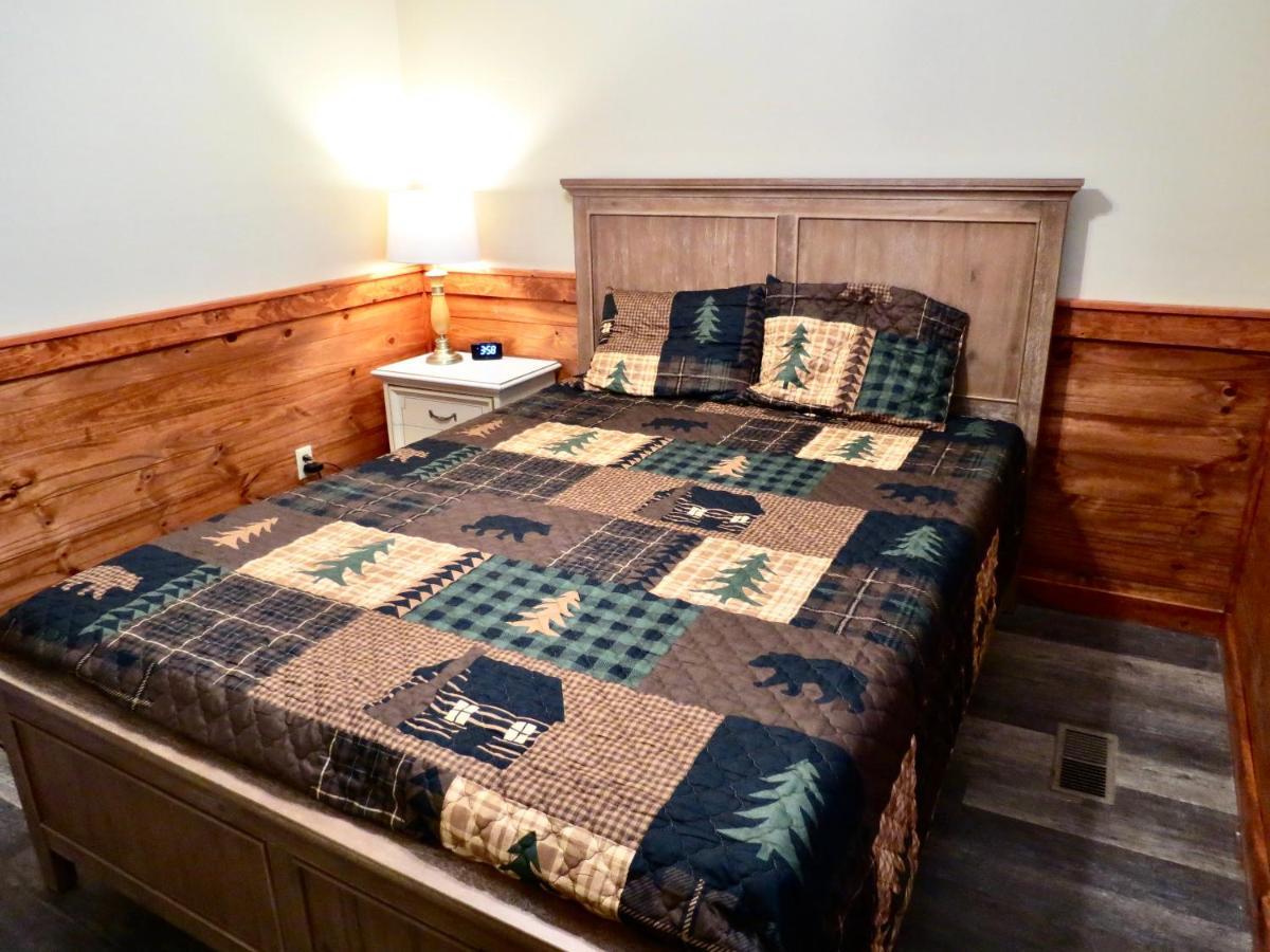 Million Dollar Views! 4 Bedroom, Sleeps 9, Close To National Park And 5 Mi To Gatlinburg! Bagian luar foto